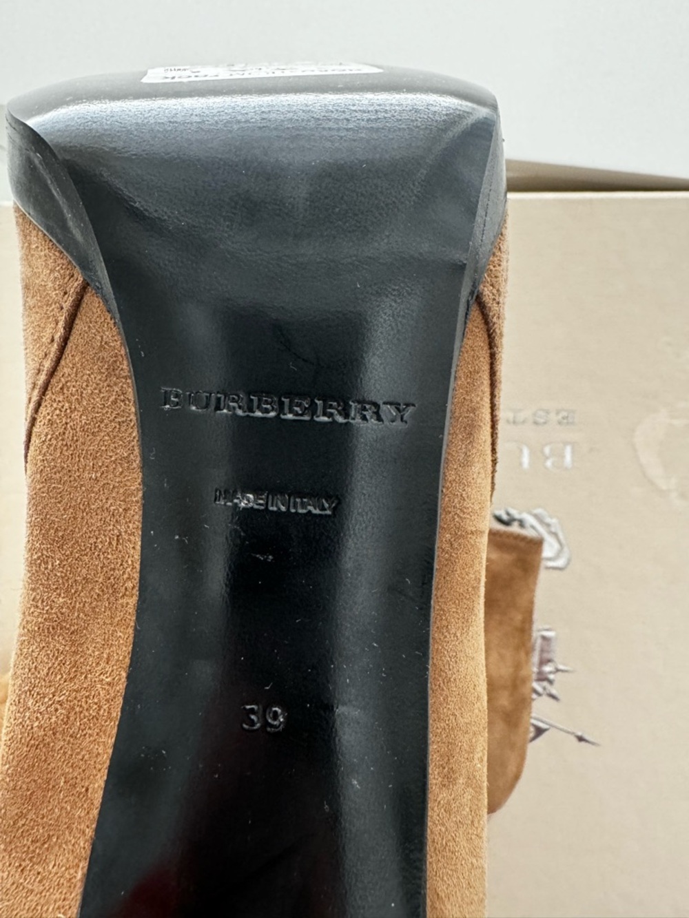 NIB Burberry Harbourne Suede Peep Toe Ankle Boots EU 39 Walnut Brown - Picture 6 of 11